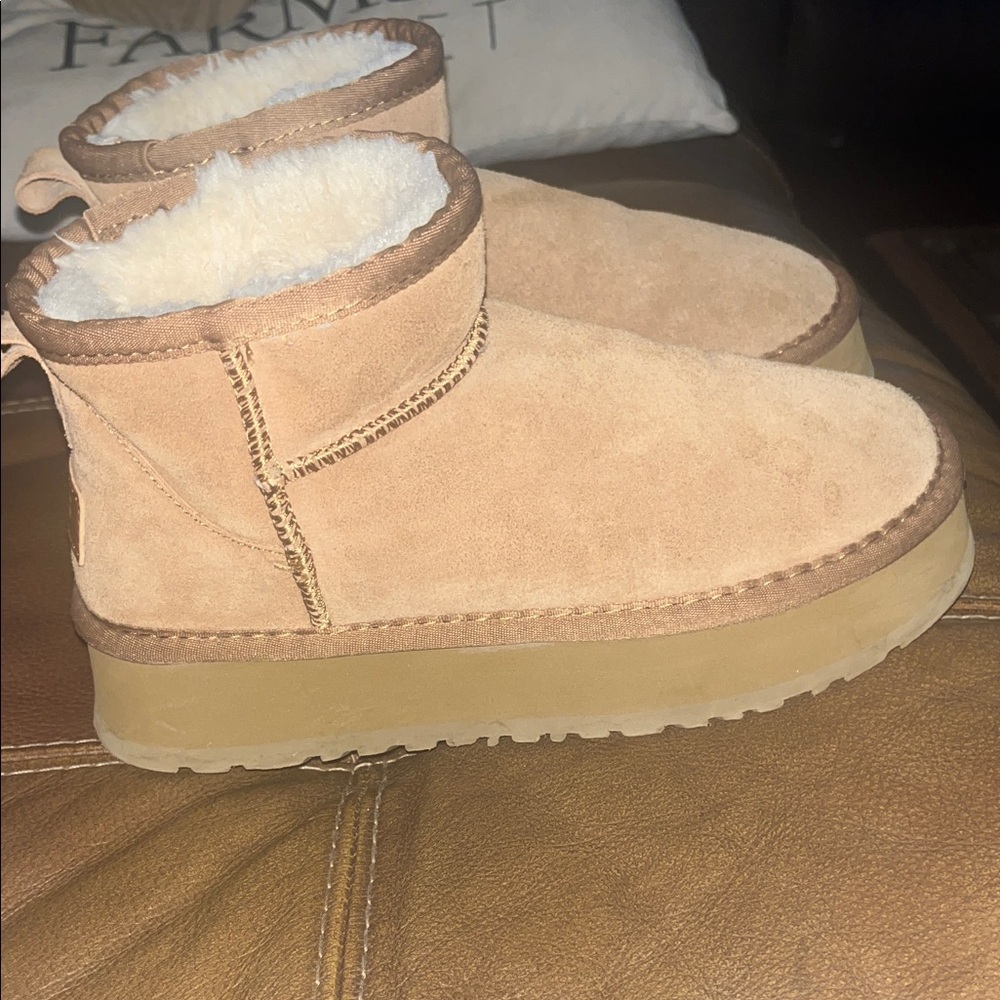UGG Tan Ankle Boots with Cream Lining